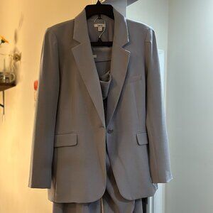 Bar III Women's Gray Pant Suit – Size 14 Pants & XL Blazer Formal Set